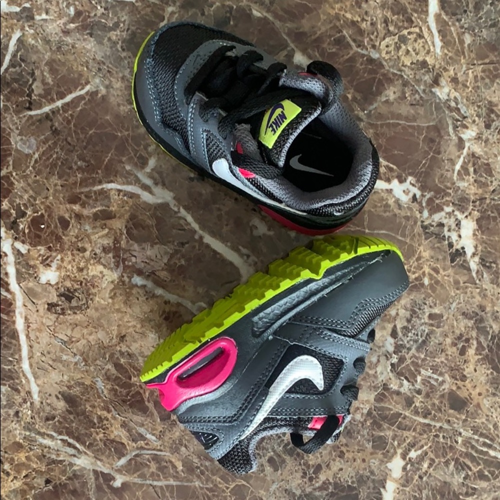 Brand new without box Nike size 4 and nfant